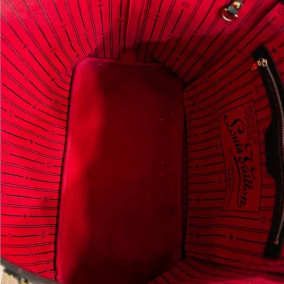 Louis Vuitton Red and Brown Tote Bag - Picture 4 of 14